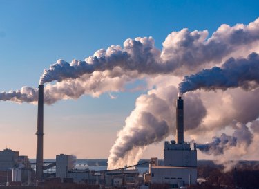 Atmospheric pollution impacts sensitive skin